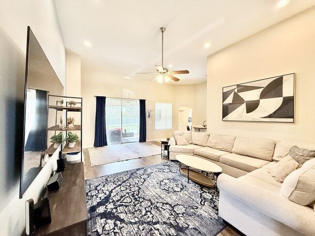 Building Photo - 11449 Newgate Crest Dr