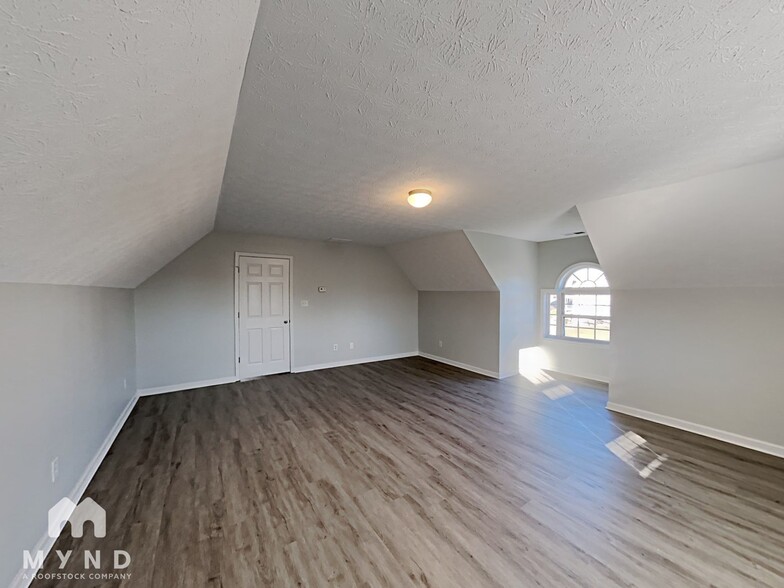 Building Photo - 263 Olde Lexington Pass