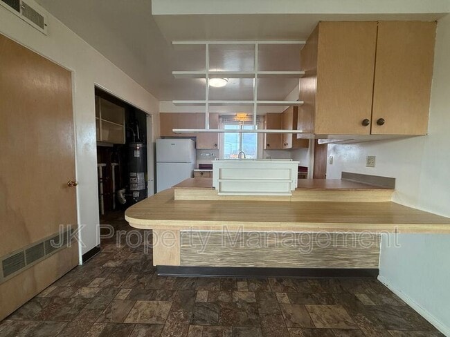 Building Photo - 1223 Smelter Ave NE