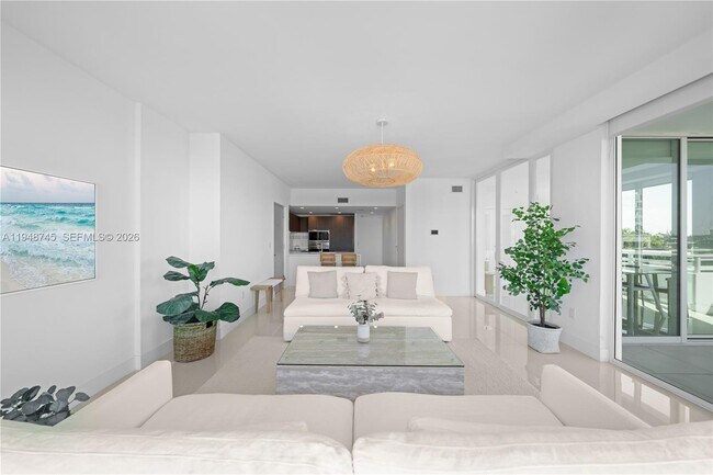 Building Photo - 1150 102nd St