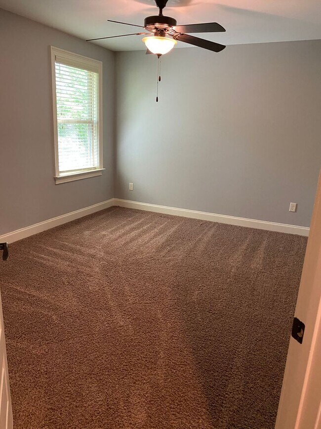 Building Photo - 1828 Seagrave Ct