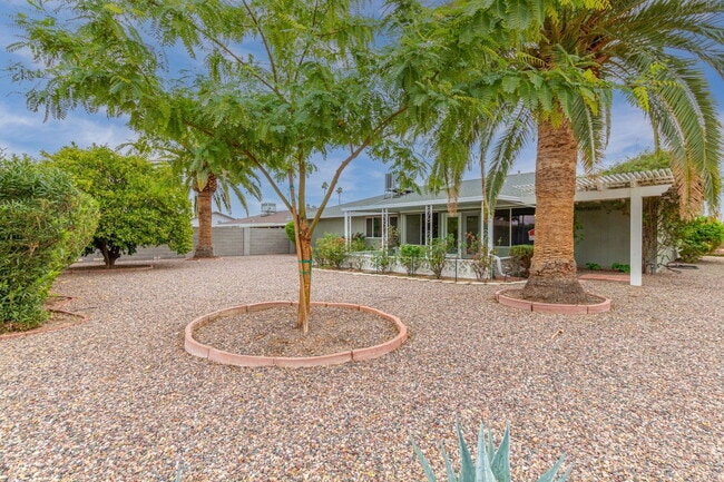 Building Photo - 14022 Whispering Lake Dr