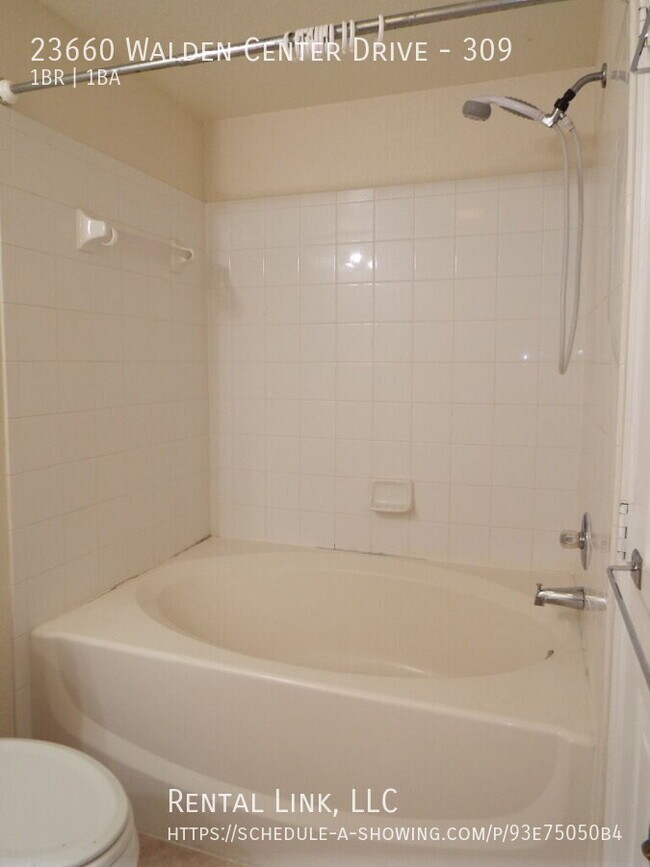 Building Photo - 23660 Walden Center Dr