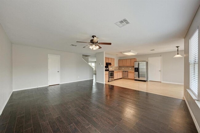 Building Photo - 1302 Casa Blanca Cove