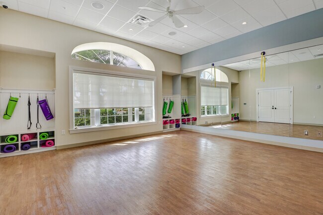 Studio at club house - 14578 Tropical Dr