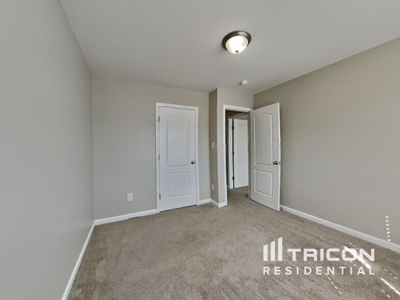 Building Photo - 3974 Cane Garden Dr