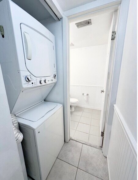 Building Photo - 3103 Spanish Wells Dr