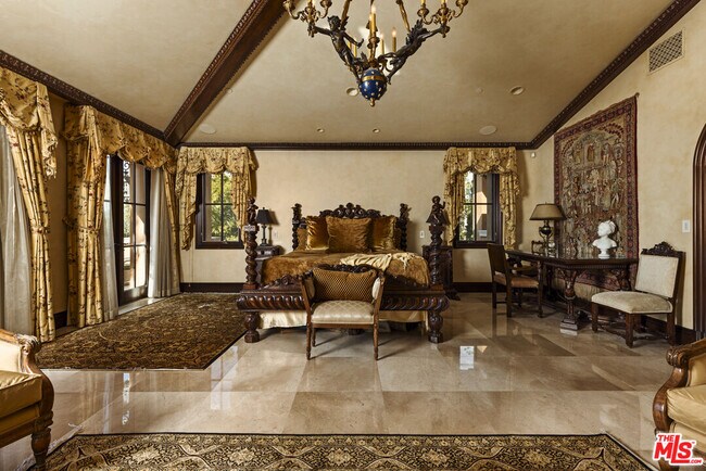 Building Photo - 28 Deep Sea