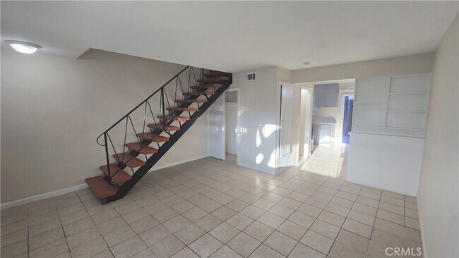 Building Photo - 4505 Canoga St