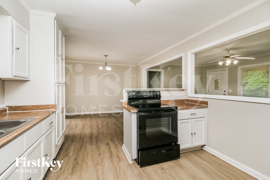 Building Photo - 1470 Mountain View Cir NW