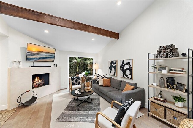 Building Photo - 12628 Newport Ave