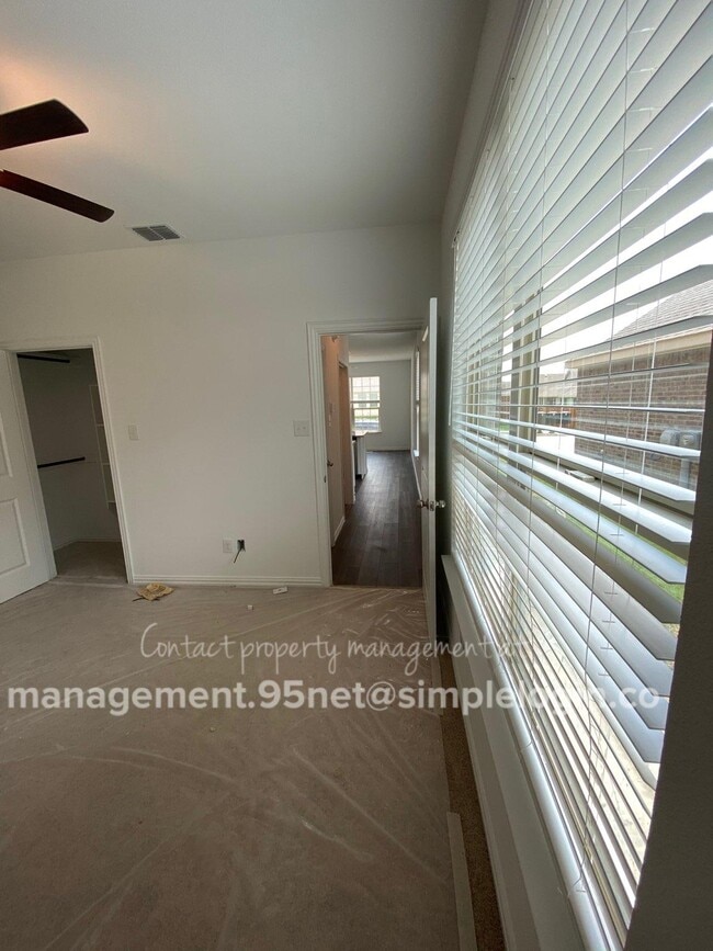 Building Photo - 1022 Rosewood St