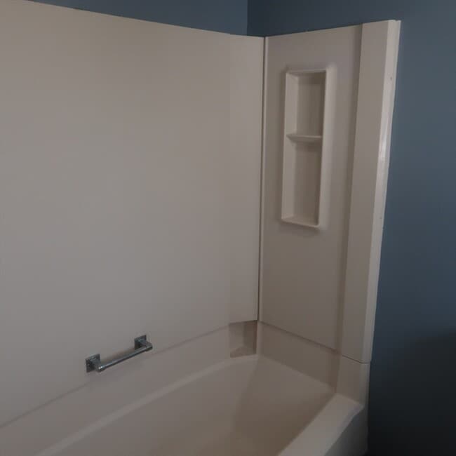 Building Photo - 54 Ballard St