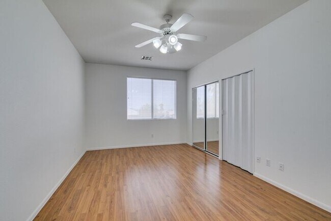 Building Photo - Charming Henderson Home on a Corner Cul-de-Sac Lot