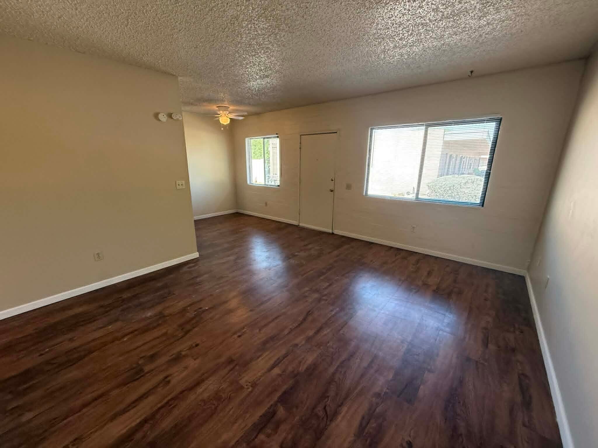 Building Photo - 1518 E Hedrick Dr