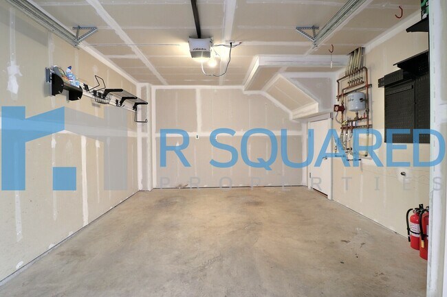 Building Photo - 12037 35th Ave NE