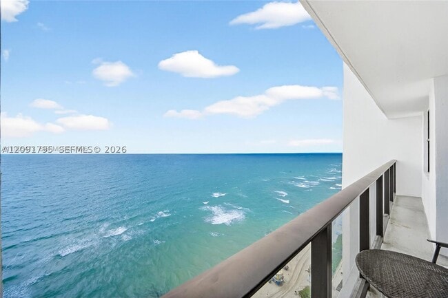 Building Photo - 2301 S Ocean Dr
