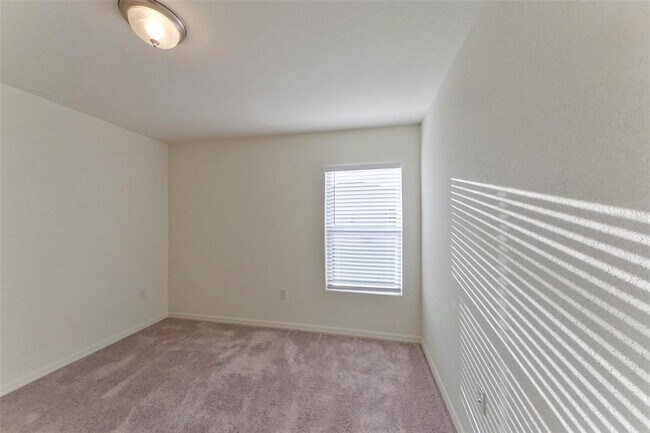 Building Photo - 1812 NW 24th Terrace