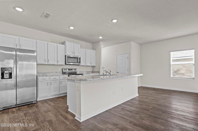 Building Photo - 8279 Meadow Walk Ln
