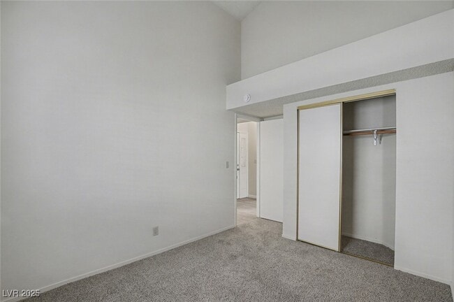 Building Photo - 7951 Aspendale Dr