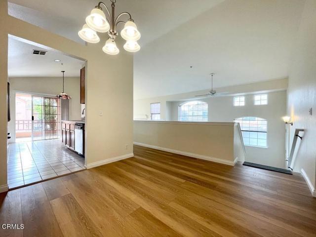 Building Photo - 723 Kingfisher Way