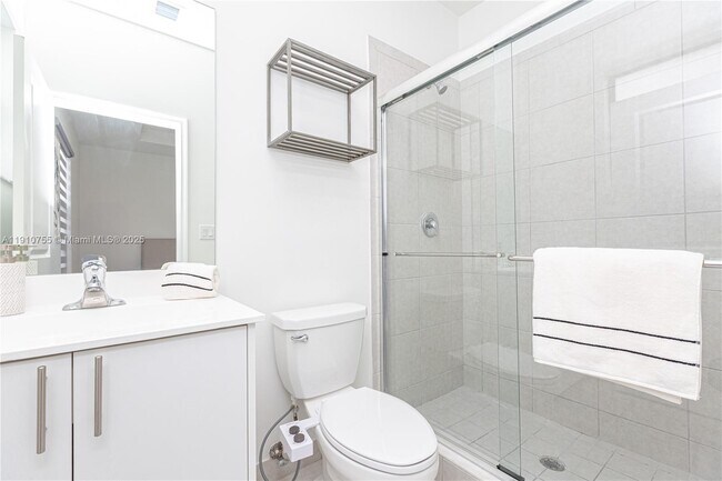 Building Photo - 12949 SW 232nd Ln