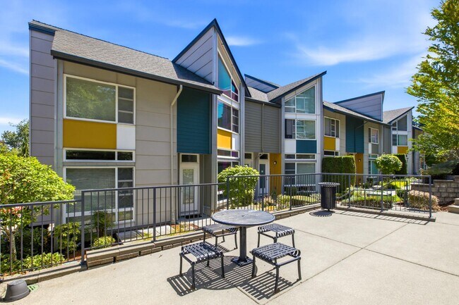 Building Photo - 15200 NE 81st Way