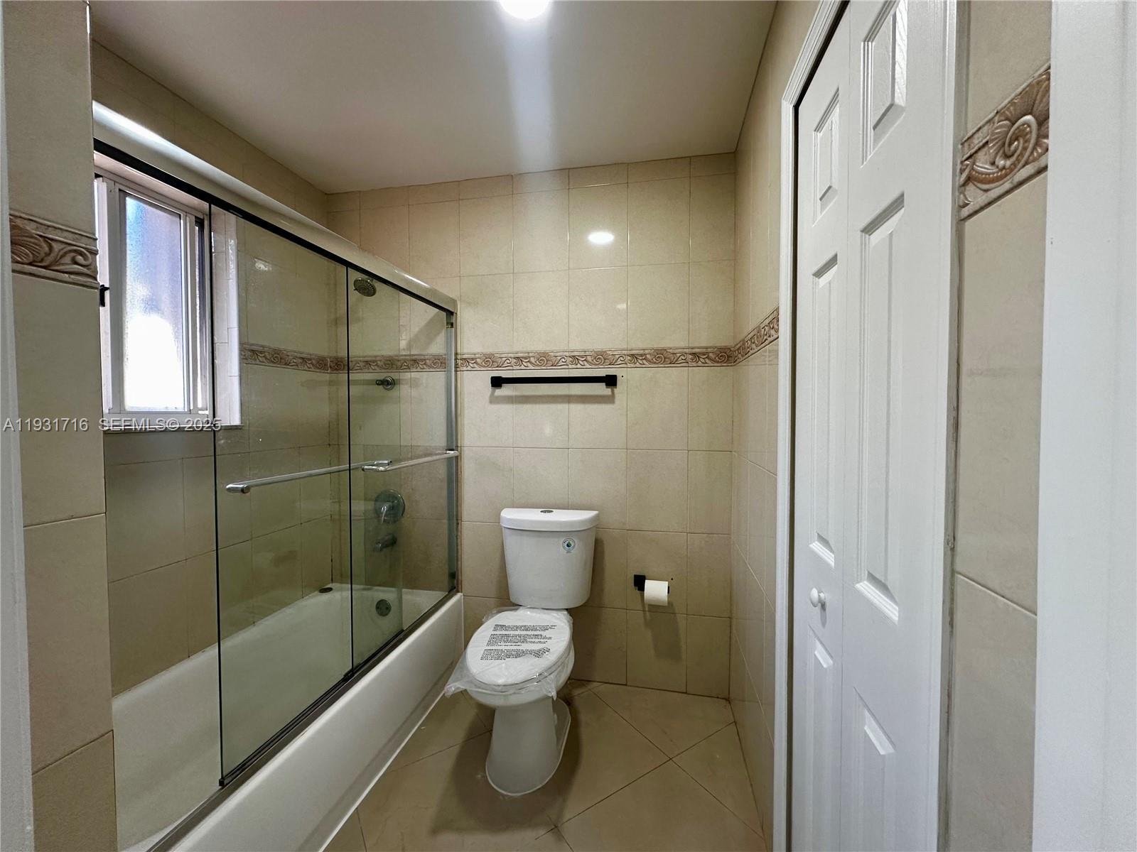 Building Photo - 5655 NW 109th Ave