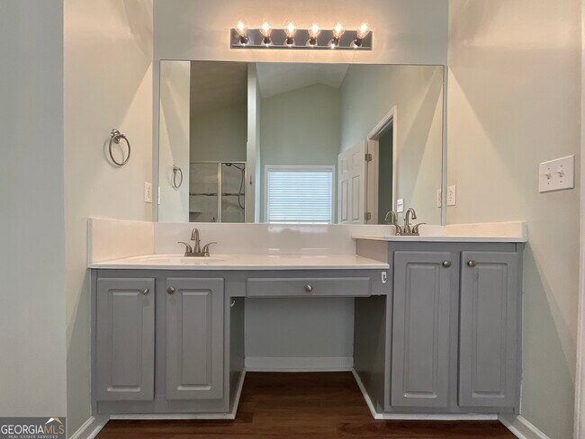 Building Photo - 3317 Freedom Landing NW