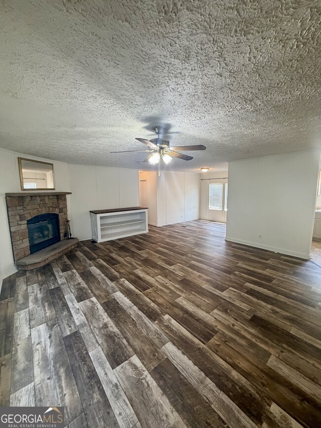 Building Photo - 3116 South St