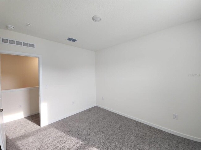 Building Photo - 3371 Chroma St