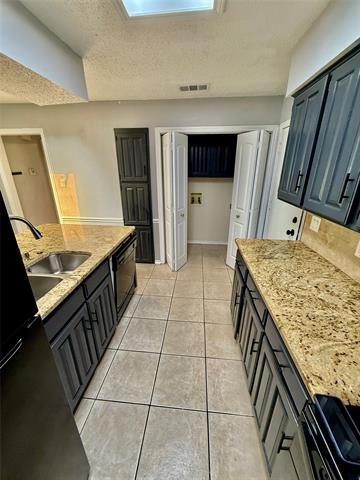 Building Photo - 2428 Pecan Grove Ct