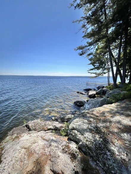 Building Photo - 116 Salmon Point Rd