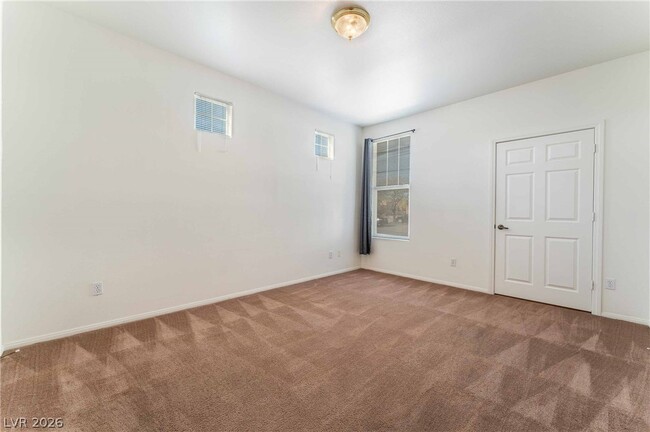 Building Photo - 5855 Valley Dr