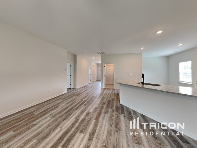 Building Photo - 3141 Azteca Wy