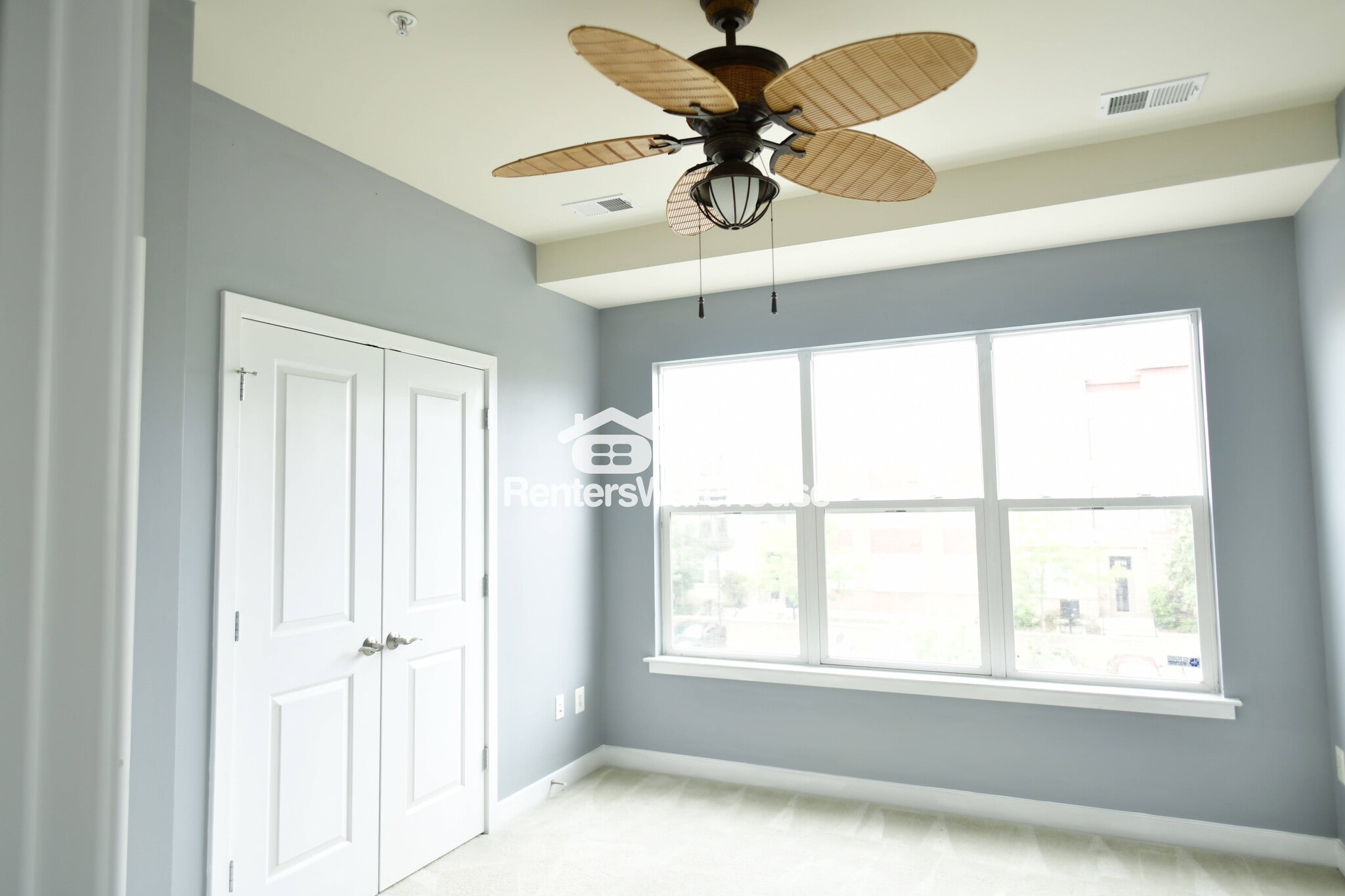 Building Photo - 5722 45th Ave