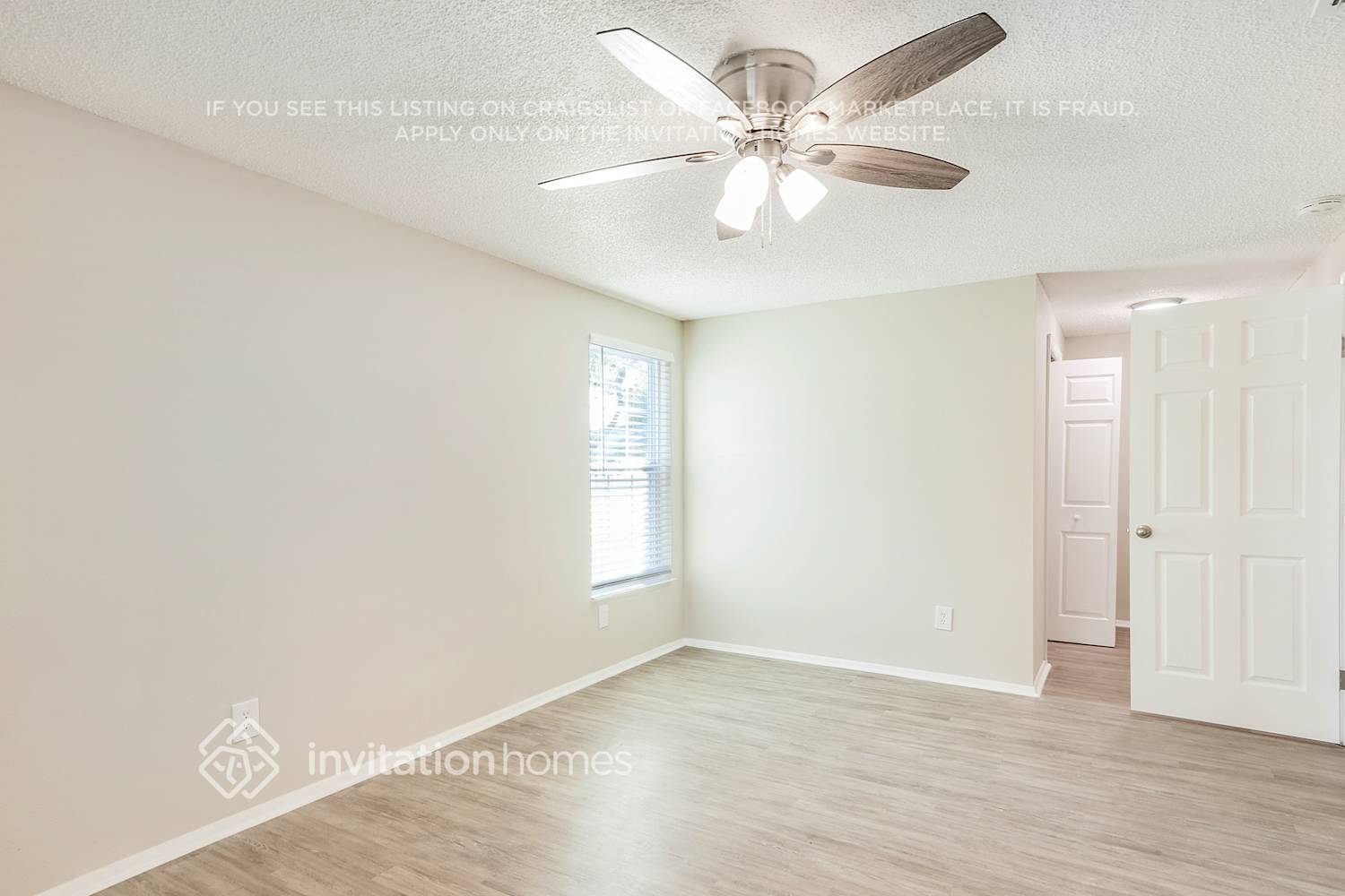 Building Photo - 8033 Banister Ln