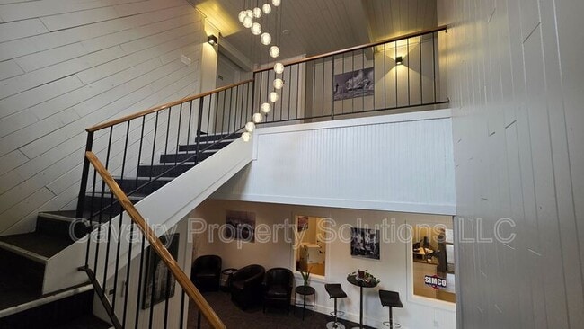 Building Photo - 3947 E Calvary Rd