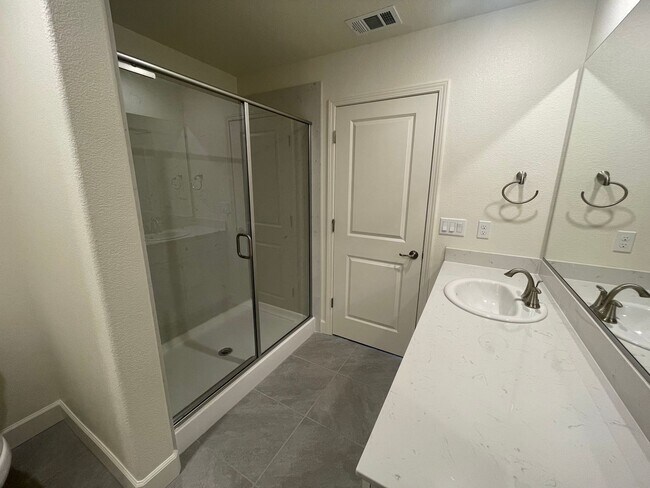 Building Photo - Brand New Lennar Home in Sparks!