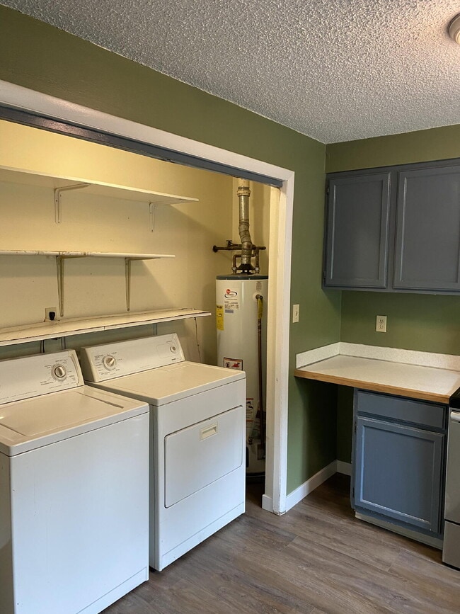 Building Photo - 4547 Beachcomber Ct