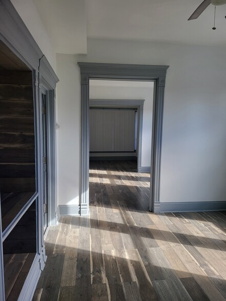 Building Photo - 1940 S Trumbull Ave