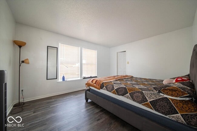 Building Photo - 2897 Sentiment Ln