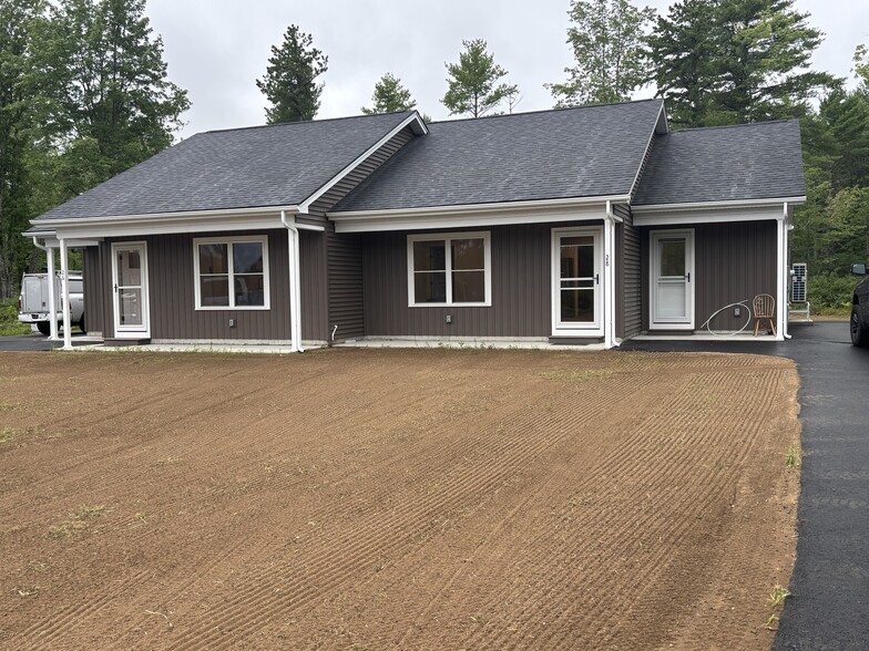 Building Photo - 15 Azalea Dr