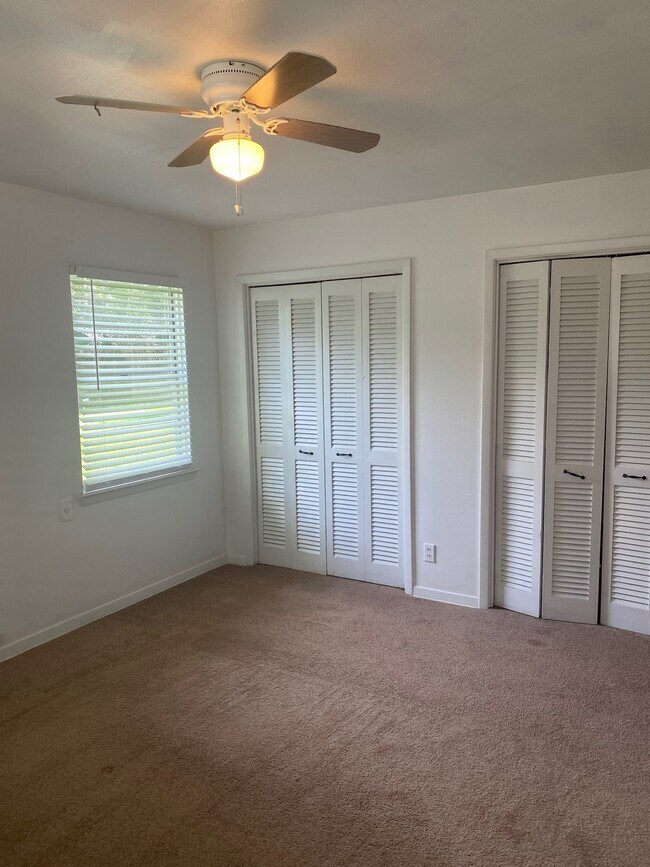 Building Photo - 7143 Triola Ln