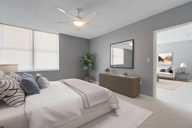 Building Photo - 888 Intracoastal Dr