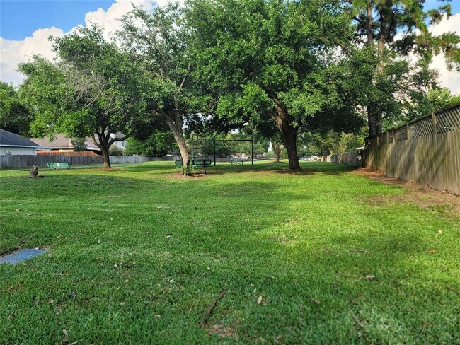Building Photo - 1722 Whiteback Dr