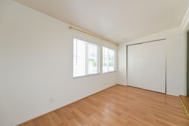 Building Photo - Spacious + Private 2BR/1BA in the Beautiful Golden, CO! Secluded AND Conveniently Located