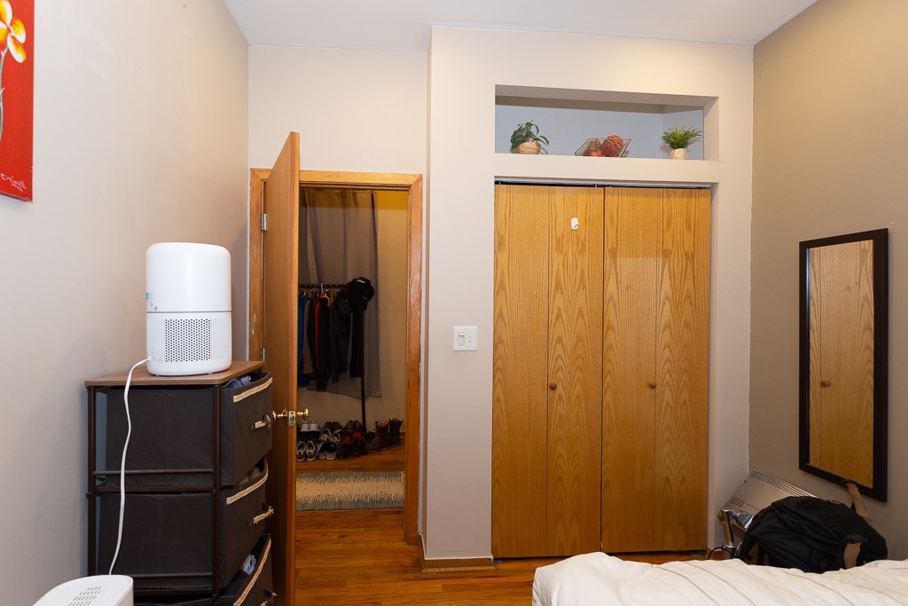 Building Photo - 1309 N Greenview Ave