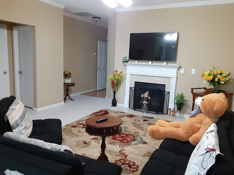 Building Photo - 2620 Hartfield Commons Ln
