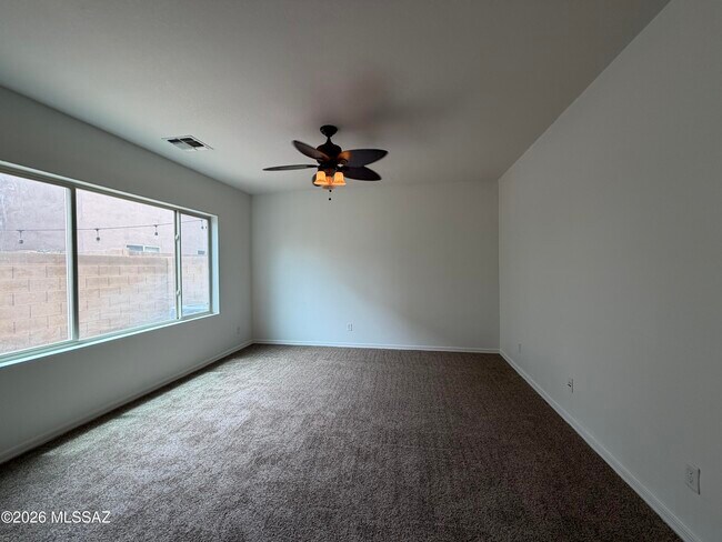 Building Photo - 37 W Camino Rancho Palomas